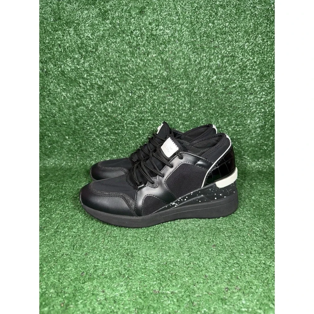 Michael Kors Shoes Womens Size 6 Liv Wedge Black Leather Comfort Sneakers